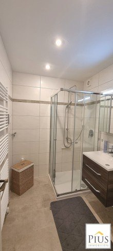 Badezimmer_ Provisionsfrei! Vermietete 1-Zi-Whg. mit separater K�che + Balkon, Beethovenstr. 11, N�he Uniklinik