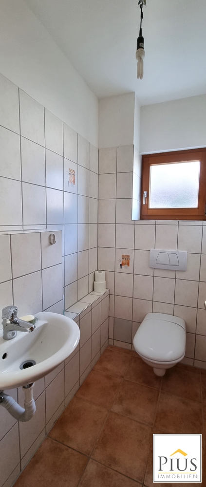 G�ste-WC Einfamilienhaus Bobingen / Bobingen Siedlung