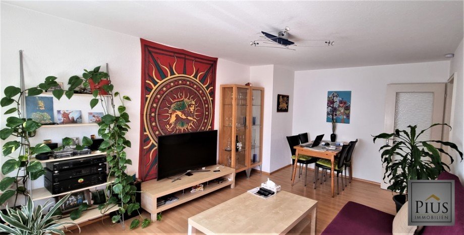Wohnzimmer 1 Etagenwohnung K�nigsbrunn