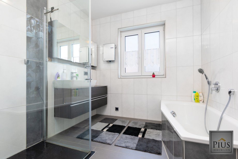 Badezimmer EG Zweifamilienhaus Augsburg