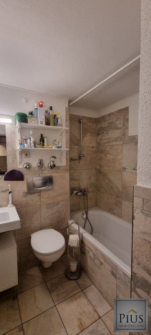 Badezimmer Ihre neue Kapitalanlage? Bezugsfreie 1-Zimmer-Wohnung mit Balkon+TG-Stellplatz im Beethovenviertel TOP-LAGE