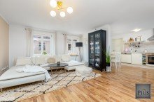 Wohnzimmer  Geh-Heim -Tipp in der Landsberger Altstadt! Wohnen mit Flair und stressfreies Parken in der Garage