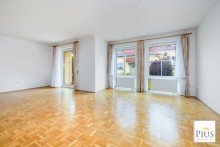 Wohn- Esszimmer  Geh-Heim -Tipp im Gr�nen! Bezugsfreie, gepflegte DHH Bj. 1995 in rhg. Lage mit Garage u. Stellplatz