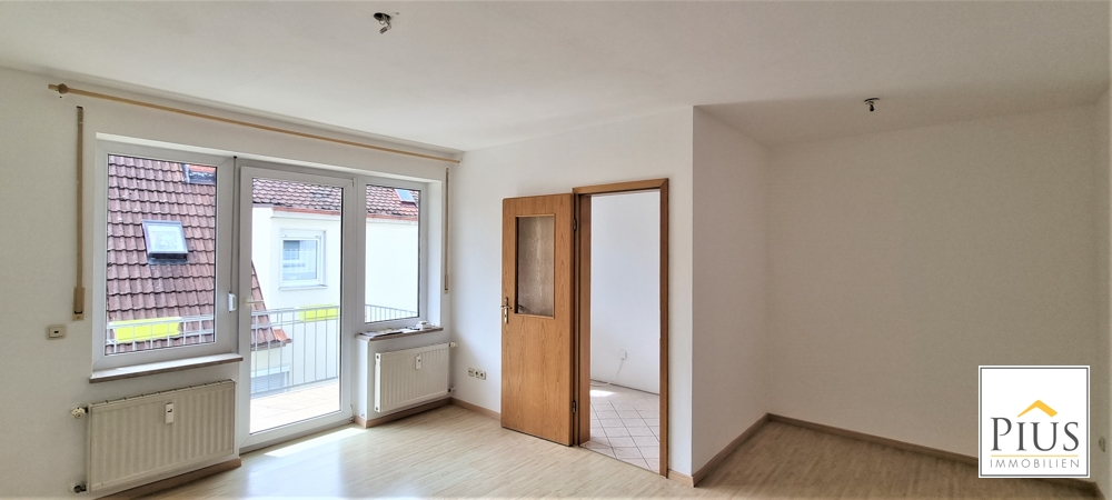 Ansicht Balkon u. K�che Etagenwohnung Augsburg