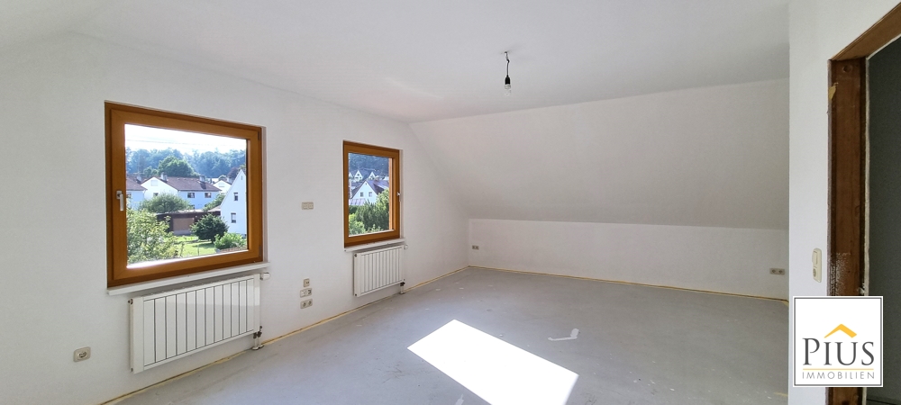 gro�es Schlafzimmer Einfamilienhaus Bobingen / Bobingen Siedlung