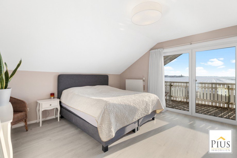 Schlafzimmer OG Einfamilienhaus Untermeitingen