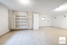 Hobbyraum  Geh-Heim -Tipp im Gr�nen! Bezugsfreie, gepflegte DHH Bj. 1995 in rhg. Lage mit Garage u. Stellplatz