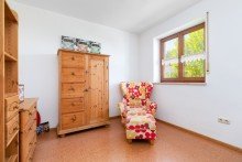 Schlafzimmer OG Familie gesucht! Topgepflegtes Reihenendhaus mit ausgebautem DG in ruhiger Lage wartet auf SIE!