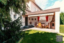 Sommerzimmer Zuhause in K�nigsbrunn auf ca.110 m� Wohlf�hlfl�che mit tollem Garten..nur wenige Klicks entfernt..