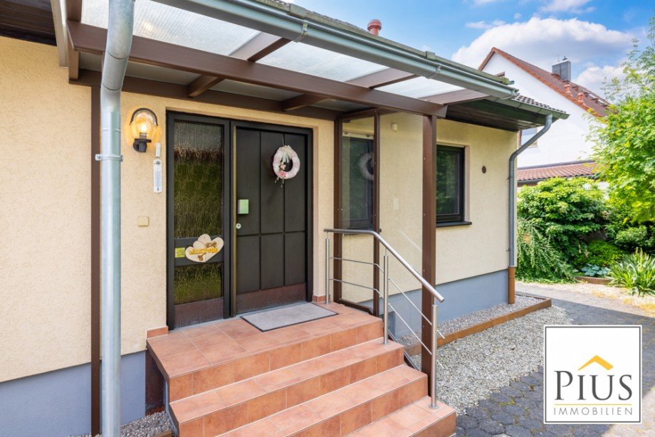 Hauseingang Nordseite Einfamilienhaus Bobingen