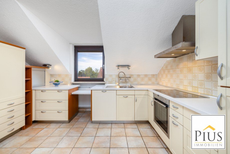 K�che Dachgeschosswohnung Augsburg / G�ggingen