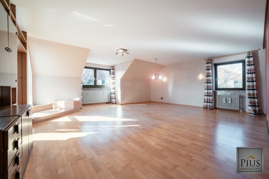 Wohnzimmer Dachgeschosswohnung Augsburg / Lechhausen