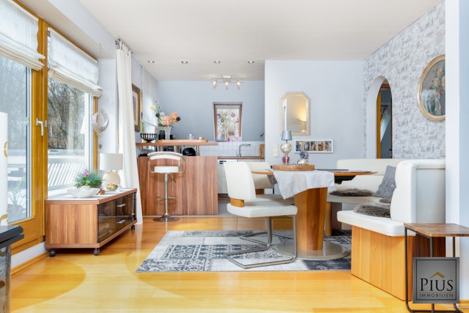 Wohn- Essbereich Dachgeschosswohnung Bobingen